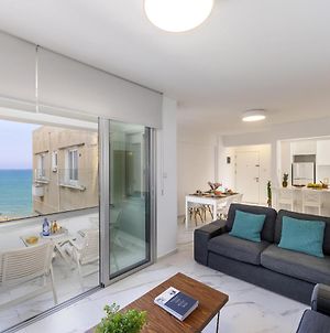 Mackenzie Leo Seafront Suite Larnaca Exterior photo