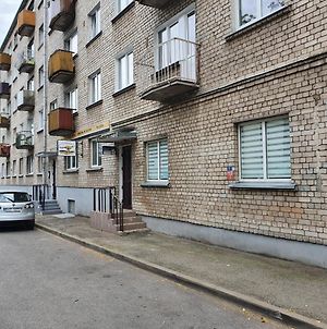 Appartement Apartament Erfolg 6 à Daugavpils Exterior photo