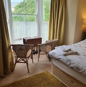 Pendyffryn Manor Bed & Breakfast Little Haven Exterior photo
