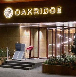 Oakridge Hotel & Spa Mzaar Kfardebian Exterior photo