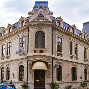 Reginetta Suites Bucarest Exterior photo