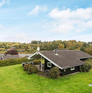 Gorgeous Holiday Home In Ebeltoft With Whirlpool Exterior photo