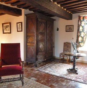 Guest Room In A Lavish Castle In Allier Château-sur-Allier Exterior photo