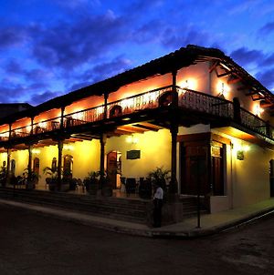 Hotel Plaza Colon Granada Exterior photo
