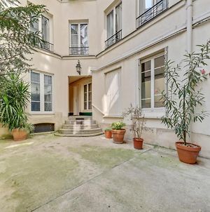 Appartement Charming & Cosy Flat In Heart Of Marais, 2Min Walk To Art & Metier Museum à Paris Exterior photo