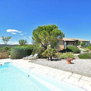 Single Storey Villa With Private Pool And Large Garden On The Edge Of Wine Village Saint-Jean-de-Minervois Room photo