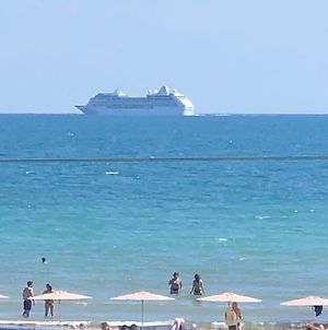 Hôtel Viriatos Beach à Alicante Exterior photo