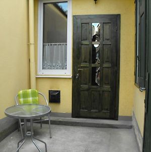 Auberge de jeunesse Civis Debrecen Exterior photo