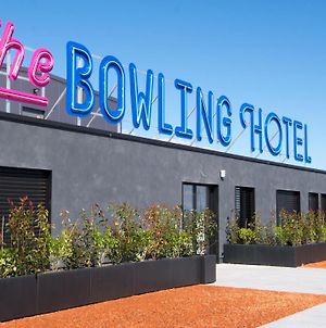 The Bowling Hotel Grens Exterior photo