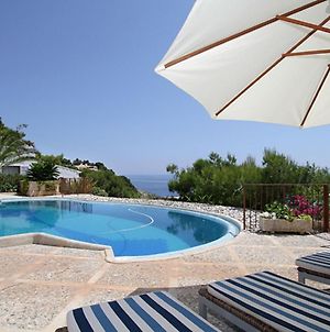 Fantastic Villa With Private Swimming Pool Garage Bbq Patio Wifi And The Sea Font de sa Cala Exterior photo