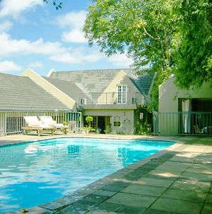 Amoris Guest House-Waterkloof Ridge Pretoria-Noord Exterior photo