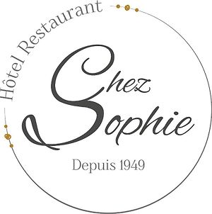 Restaurant Hotel Logis Chez Sophie Briouze Exterior photo