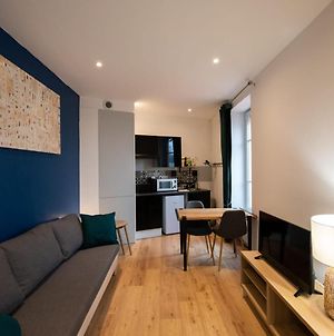 Appartement Le Musigny - Superbe studio moderne au calme proche place Valmy à Lyon Exterior photo