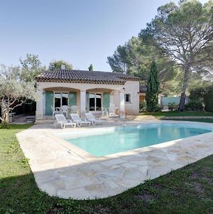villa de charme, 8 pers, climatisée, piscine chauffée, calme garanti Roquebrune-sur Argens Exterior photo