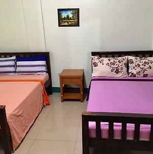 Appartement Jemz Tagaytay Budget Transient à Tagaytay City Exterior photo