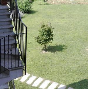 Villa Agriturismo Pastorelli à Osmate Exterior photo