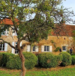 Villa La Motte à Louroux-de-Bouble Exterior photo