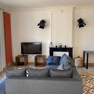 Appartement Nid douillet t3 au coeur des remparts à Aigues-Mortes Exterior photo