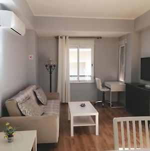 Modern 2 Bedroom Corner Unit In The Heart Of Alicante Exterior photo