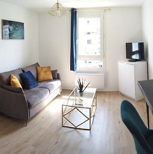 Appartement Monplaisir, beau studio neuf avec parking, classement 2 étoiles à Lyon Exterior photo