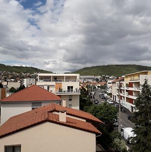 Appartement Charmant F2 avec vue, proche centre à Clermont-Ferrand Exterior photo