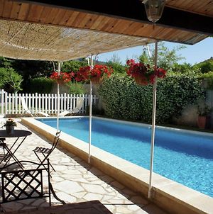 Charming Holiday Cottage With Large Private Pool Robion Room photo