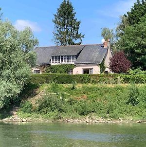 Villa Béhuard : Maison vue Loire Exterior photo