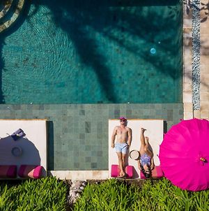 Bed and breakfast Pinkprivate Sanur - Cool Adults Only Exterior photo