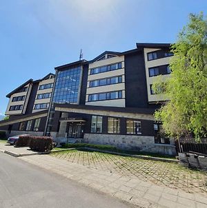 Sunny Duplex With Spectacular View In Terra Complex Razlog Exterior photo