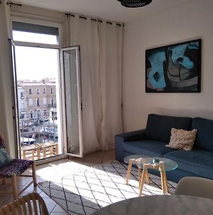 Appartement T3 au COEUR DE VILLE avec VUE SUR QUAIS ET MER à Sète Exterior photo