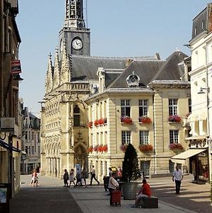 Appartement Hyper Centre-Ville, T3, Heart Of The Historic City à Saint-Quentin  Exterior photo