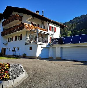 Appartement Ferienhaus Lerch à Sankt Gallenkirch Exterior photo