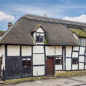 Cotswold Thatched Cottage Mickleton  Exterior photo
