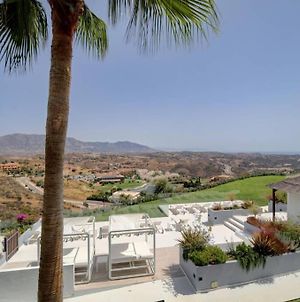 048 - Chic Two Bed Apartment With Stunning Coastal View Mijas Exterior photo