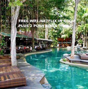 Sonia'S At Ramada Resort Free Wifi & Netflix Port Douglas Exterior photo