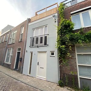 Appartement Stylish House In The Heart Of Breda City Center Exterior photo