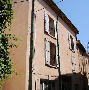 Hostel Le Diablotin Saint-Jean-de-Fos Exterior photo