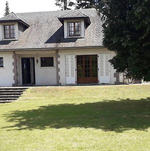 Villa Maison au Cœur de l Auvergne à Lanobre Exterior photo