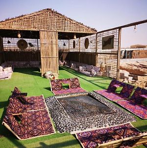 Hôtel عريش بروق Brooq Tent à Abou Dabi Exterior photo