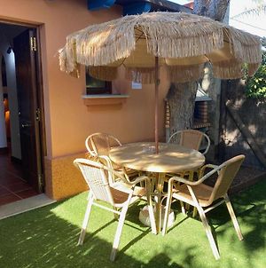 Appartement Estudio Para Pareja Con Jardincito Privado Barbacoa Con Piscina Compartida à Cadix Exterior photo