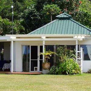 Tempo Holdings Villa 3 Bed Port-Vila Exterior photo