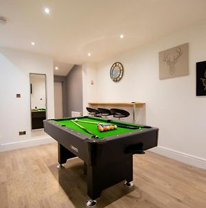 Appartement Stunning Bolton Abode - Pool Table Exterior photo