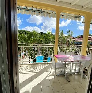 Appartement de 2 chambres avec piscine partagee terrasse et wifi a Pointe Noire a 2 km de la plage Exterior photo