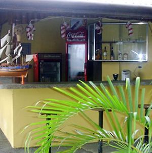 Casa Rey Francis Pension House & Restaurant Tagbilaran Exterior photo