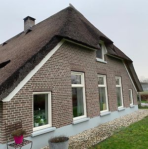 Villa De Boerderij - Buitenplaats Ruitenveen, privé à Nieuwleusen Exterior photo