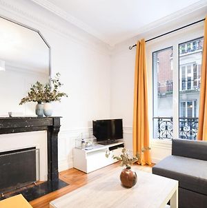 Appartement GuestReady - Fantastic Apt in Épinettes ideal for 4! à Paris Exterior photo
