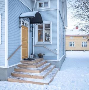 Cozy 1 Bedroom Apt And Free Parking By The Railway Station Oulu Exterior photo