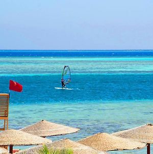 Sea Star Beau Rivage Hotel Hurghada Exterior photo