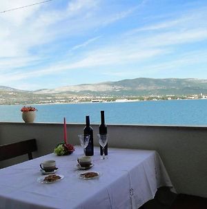 Apartments Dome - 30 M From Beach Trogir Exterior photo