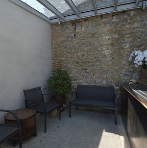 Charming Holiday Home With Veranda Terrace Garden Furniture Tilff Exterior photo